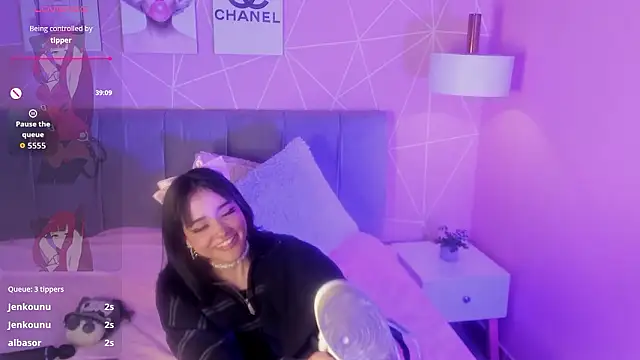 دردشة ela_petit الجنسية المباشرة