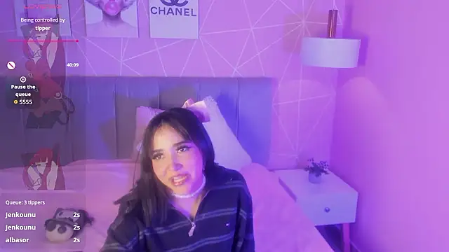 Czat XXX na żywo – ela_petit