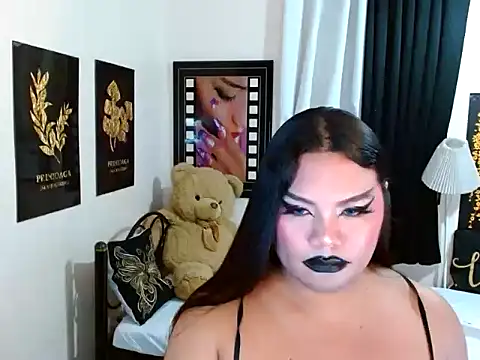 TSbrianaHugeCock Pertunjukan Webcam