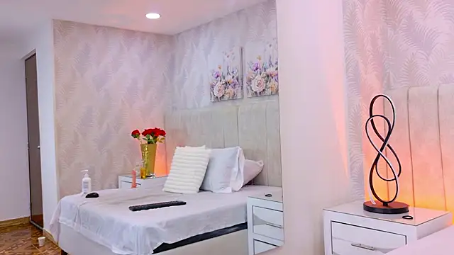 XXX chat uživo modela SaraLugo