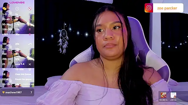 ZoeParcker: онлайн-секс-чат