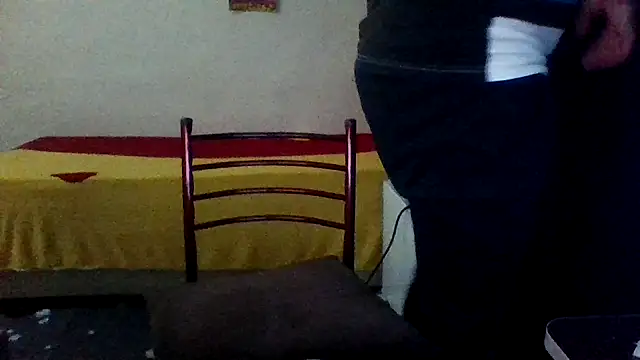 st206boy Show in webcam