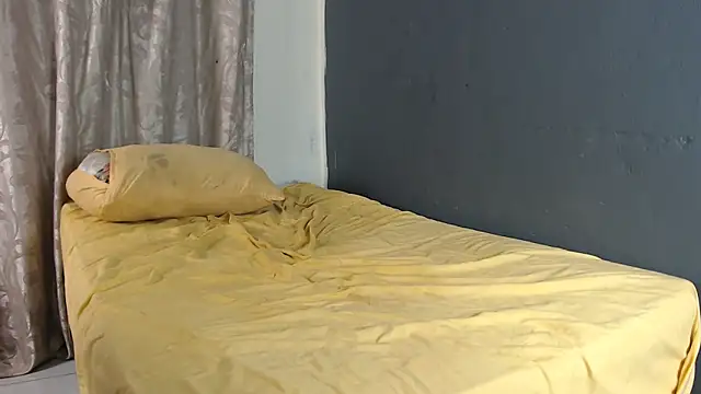 xSATIVAx – Naživo XXX chat