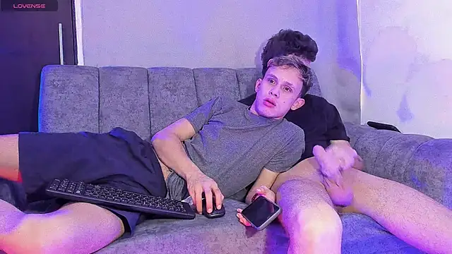 Two_sexboys Adlı Modelin Web Kamerası Şovu