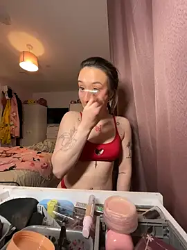 LilyLuck_ 在線直播表演