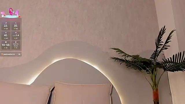 CannelaSmith: онлайн-секс-чат