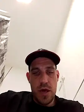 Codymc89 Live XXX-Chat