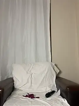 Minarossa's Live XXX Chat