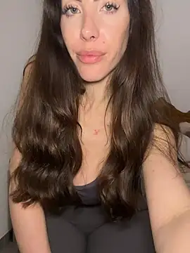 Eyline – Naživo XXX chat