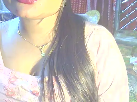 Nusrat_Faria Live XXX Chat