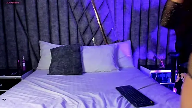 Chatroom XXX en direct de CloheBell