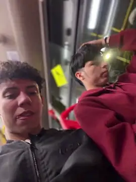 yoursexyjose live XXX chat