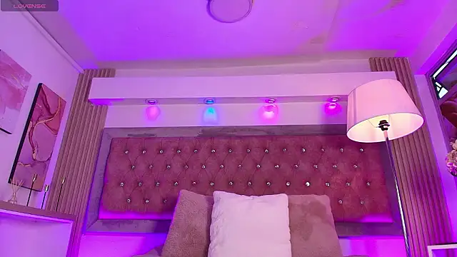 Онлайн чат XXX Andy_Leex