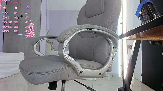 tati_saldarriaga élő XXX-chatje