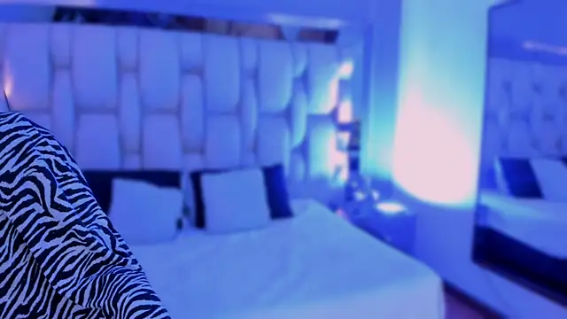 Chat XXX en directo de revenmiller_