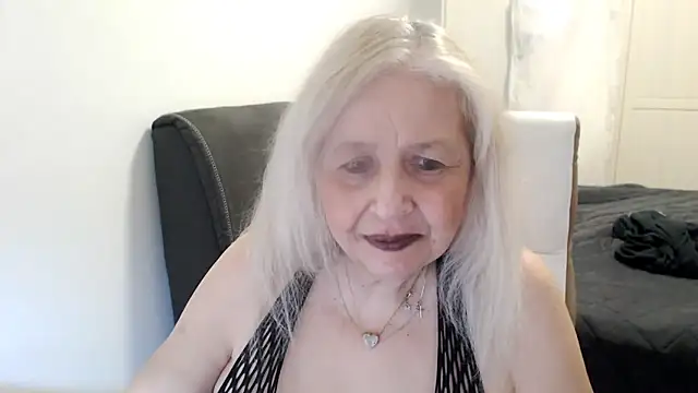 SusiLifeXXX élő XXX-chatje