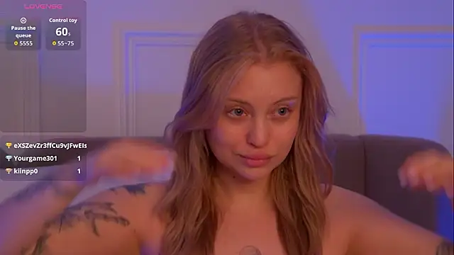 MollyHilton Chat XXX live