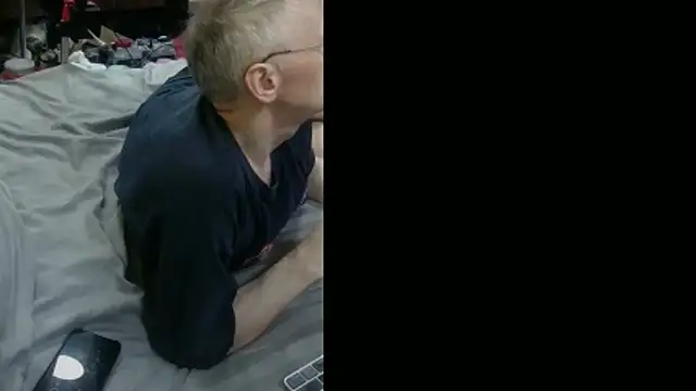 โชว์เว็บแคมของ Lacht_Liden