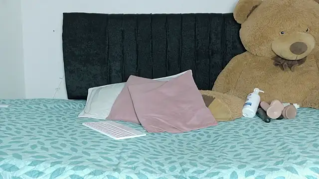 Natashaparker__ Adlı Modelin Canlı XXX Sohbeti