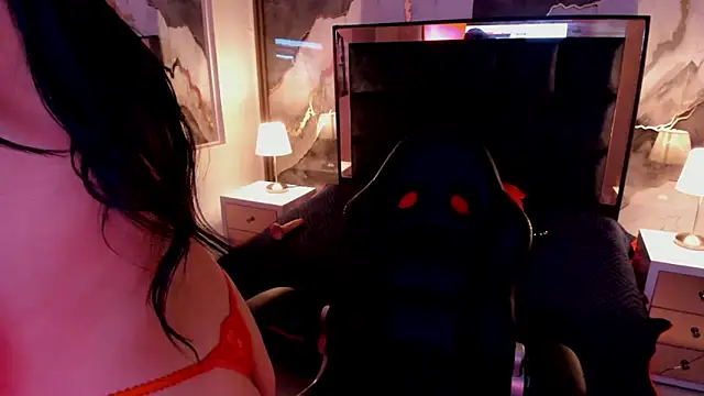 SusanVilla's Live XXX Chat