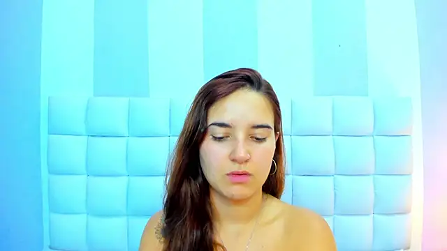 XXX chat uživo modela teresasroom_