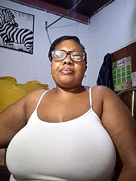 YELLOW_BONE 现场XXX聊天