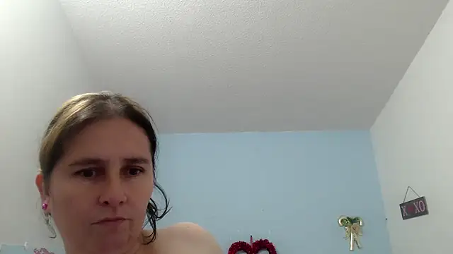 Chat +18 de victoria_jones ao vivo