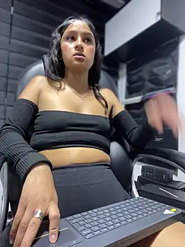 Czat XXX na żywo – Andrea_LS