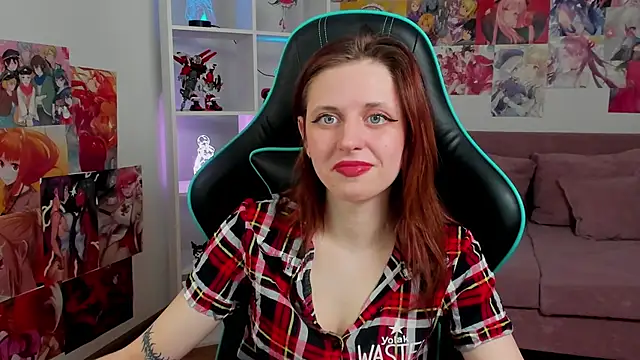 XXX chat uživo modela FreyaVey