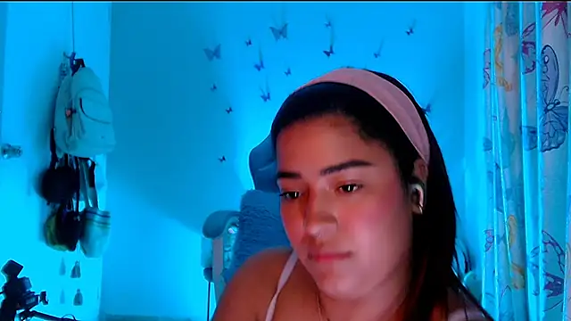 NicolleTaylor's Live XXX Chat