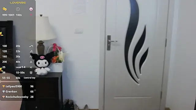 pretty_little_thing live XXX chat