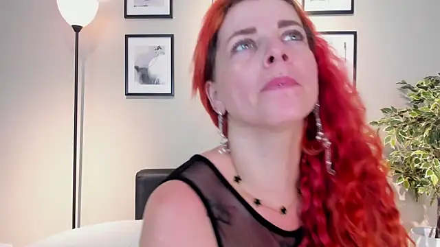 HannaBrave 现场XXX聊天