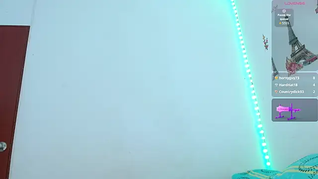 Chat +18 de Emelyross_ ao vivo