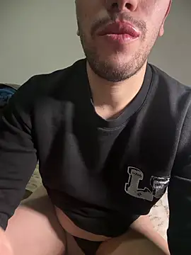 yaxxx03 现场XXX聊天