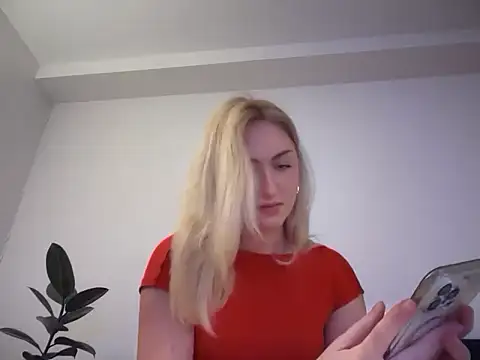 Kitty_Swetty Webcam-Show