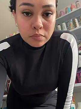 FOX_LATINA 现场XXX聊天