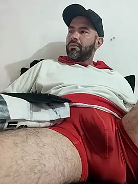 hairyandbigmann's Live XXX Chat