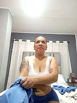 Онлайн чат XXX -Serena_