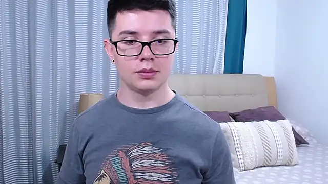 BlackFoXXX69's Live XXX Chat