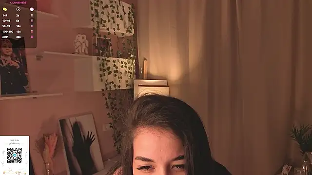 EmmyNoel – Naživo XXX chat