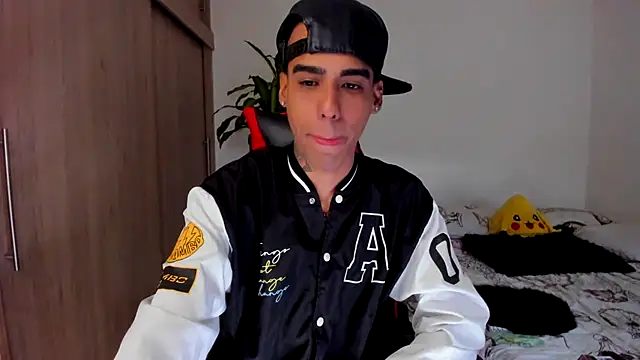 Damianwhite Chat XXX live