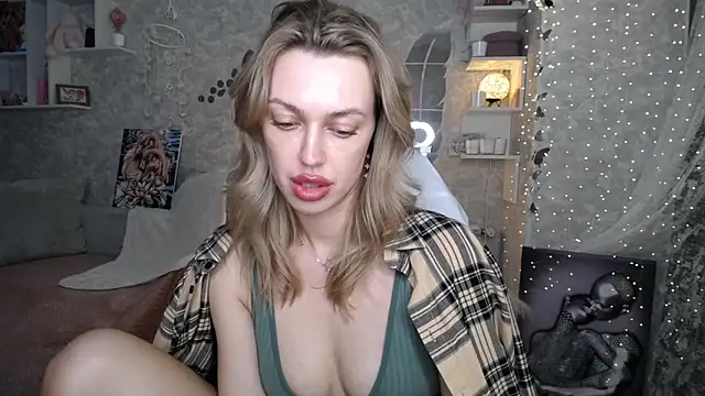 NickyAdamidi Adlı Modelin Canlı XXX Sohbeti