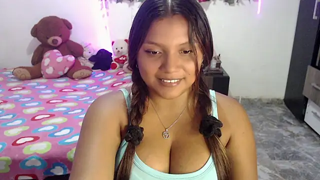 Онлайн чат XXX sexysusan4you