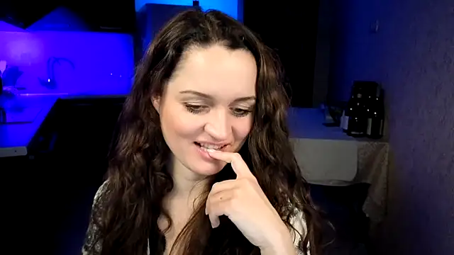 Cerann1 Live XXX-Chat