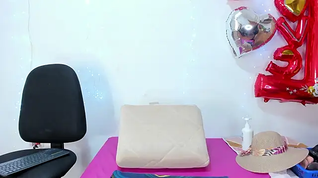 Chat XXX ao vivo de BBW_salome