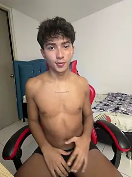 Leonarrrd_01 라이브 XXX 채팅