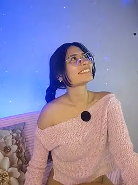 NayeCloud Live XXX-chat