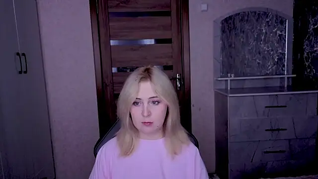 Kristy-Max Live XXX Chat