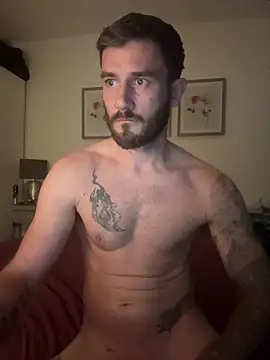 letsgetnaughty7 Show Webcam