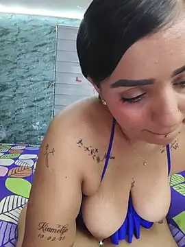 L_ucero's Live XXX Chat